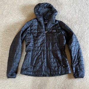 Patagonia nano puff jacket